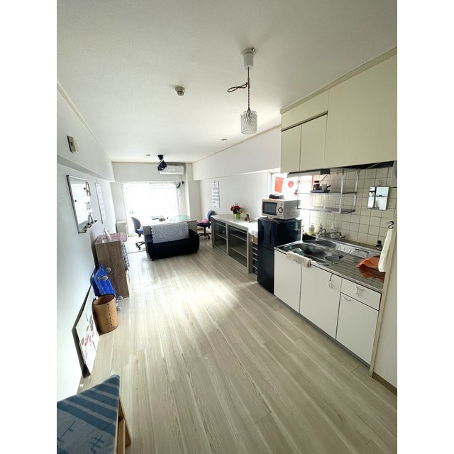岐阜市県町２丁目の賃貸マンションの居間・リビング