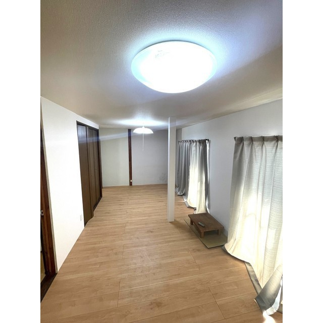岐阜市折立の一戸建ての内装