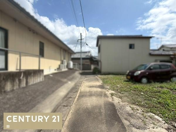 桃山町市場　土地の前面道路含む現地写真