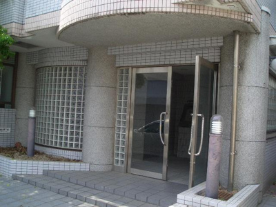 【エントランス】 | カリンカ塚本