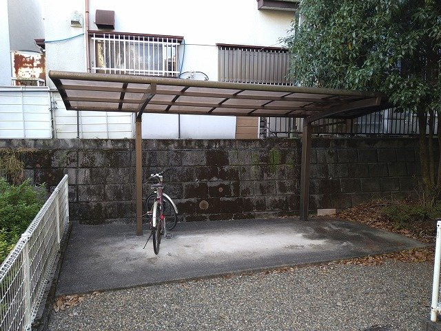 【その他】 | レオパレスみらい | 駐輪場　原付＆自転車のみ駐輪可能