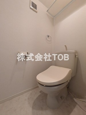 【トイレ】 | ルミエール狛江-岩戸北1丁目-
