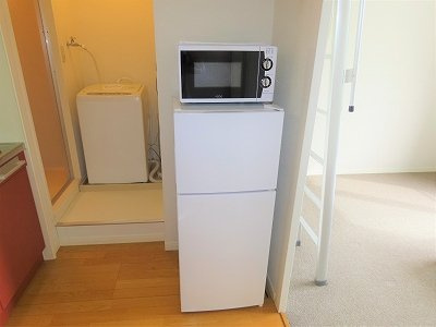 レオパレスニスモのその他|電子レンジ、冷蔵庫完備