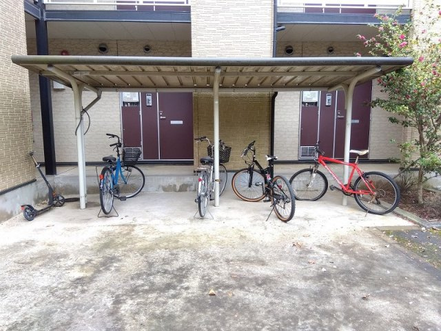 レオパレス成田のその他|駐輪場
