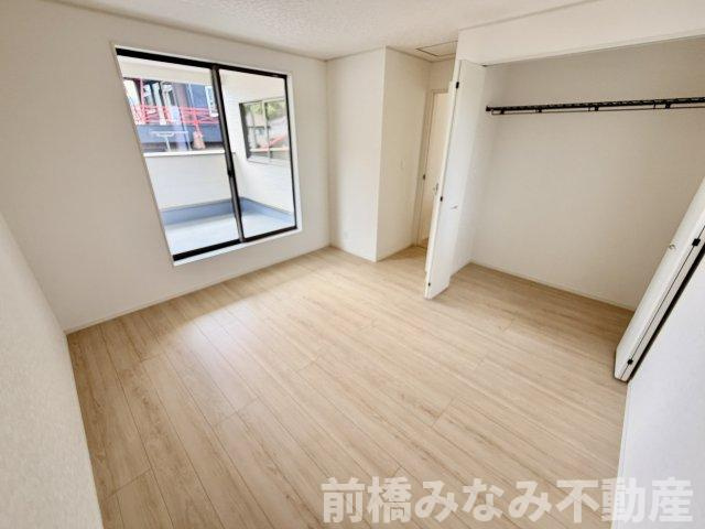 【新築】高崎市吉井町吉井川第3　４号棟(全５棟)　クレイドルガーデン　新築建売分譲の洋室|使い勝手のいい洋室です