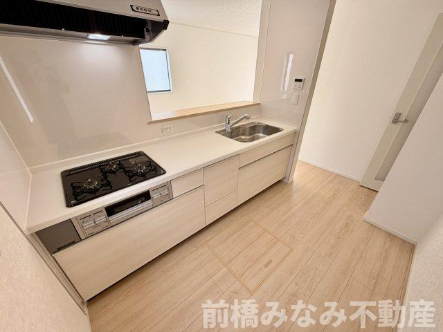 【新築】高崎市吉井町吉井川第3　４号棟(全５棟)　クレイドルガーデン　新築建売分譲のキッチン|キッチンでお料理をお楽しみください