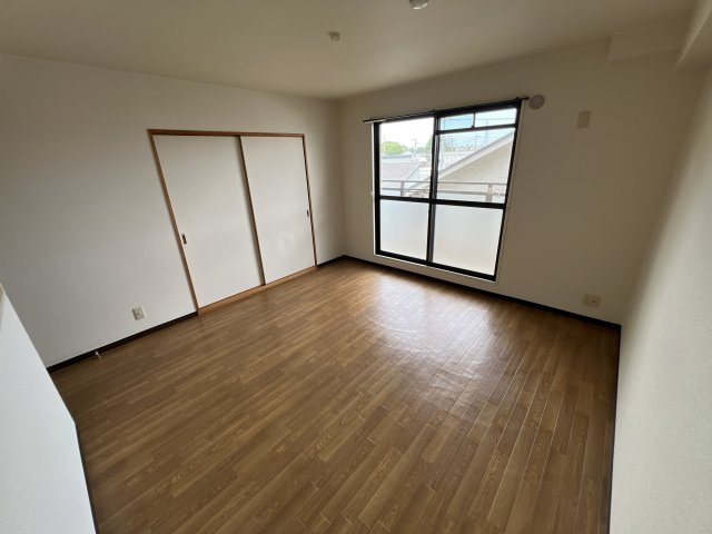 姫路市北条梅原町の賃貸マンションの居間・リビング