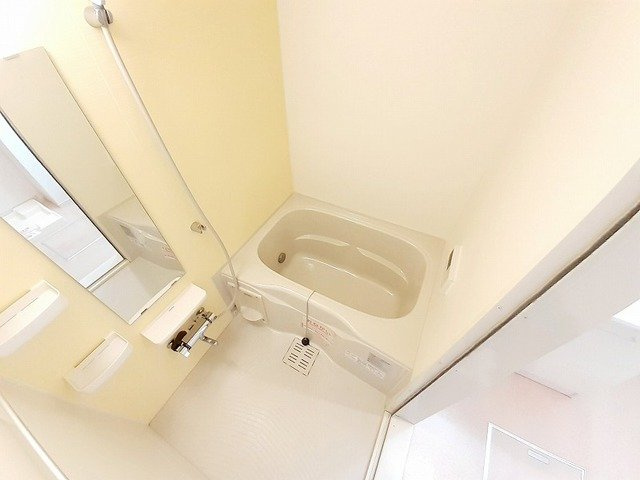 【浴室】 | エクセレント本城Ｂ | 落ち着いた空間のお風呂です