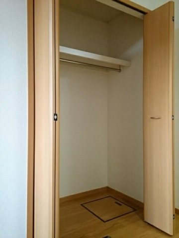 サンライズ芳川Ⅱの収納