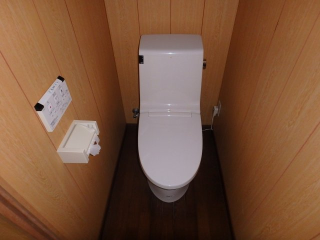 S0504R　原貸家（大島）のトイレ