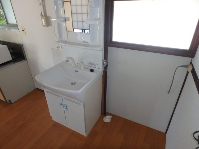 S0504R　原貸家（大島）の洗面所