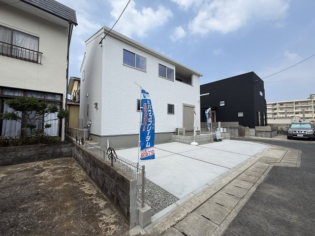 横浜2丁目　新築戸建の外観
