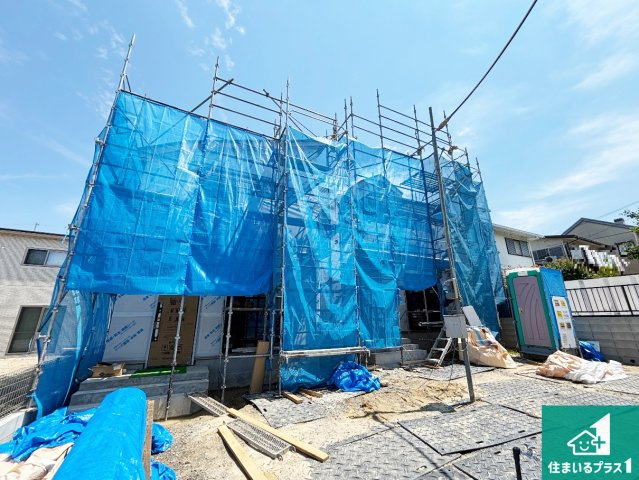 枚方市長尾東町　新築一戸建ての外観|周辺は落ち着いた街並みの住宅地！子育てがしやすい住環境です！まだ未完成ですが、現地でしかわからない事もございます。是非一度ご覧ください。