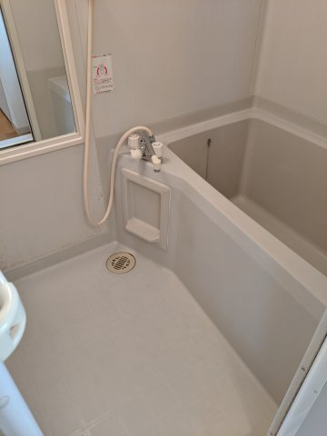 アビタシオン松江Bの浴室