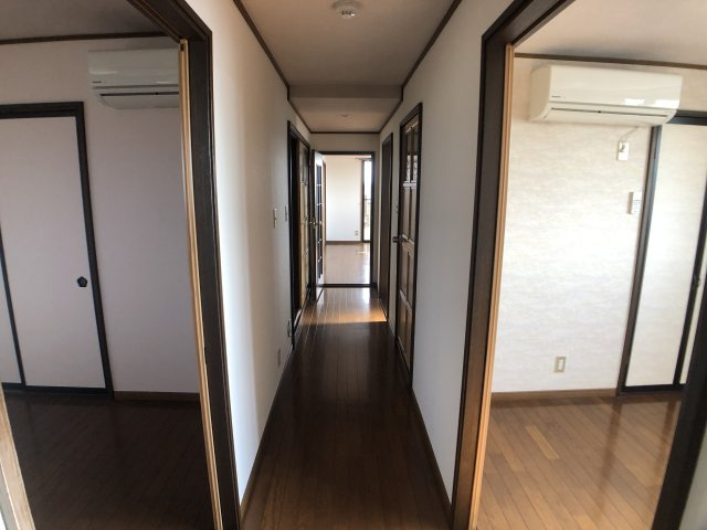 バルモアールの内装