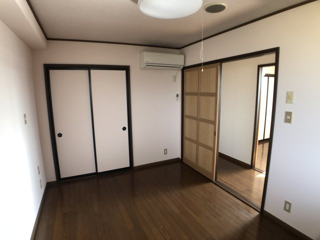 バルモアールの洋室