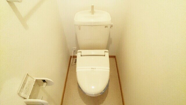 【トイレ】 | レイクサイド遠賀 | シンプルで使いやすいトイレです