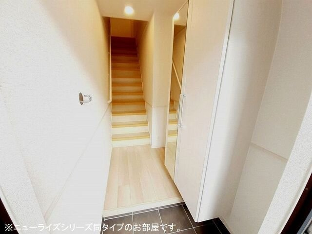 【玄関】 | ソレイユ元町Ⅳ | シンプルで使いやすい玄関です
