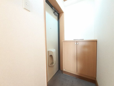【玄関】 | エヴァーグリーンＭ | 落ち着いた玄関です