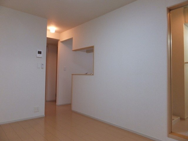 【内装】 | ソレイユ本城 | 内装は落ち着いています