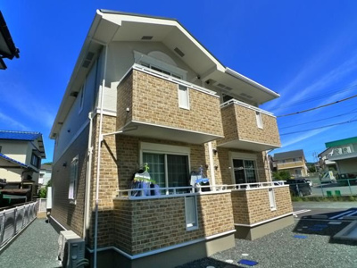 【外観】 | シャルマンはなのまち | きれいな外観です