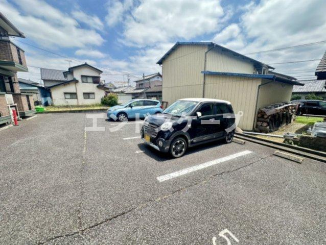 Ｓｅｉｃａの駐車場|高崎、前橋のお部屋探しはエンドスケープまで！お客様の理想お聞かせ下さい♪