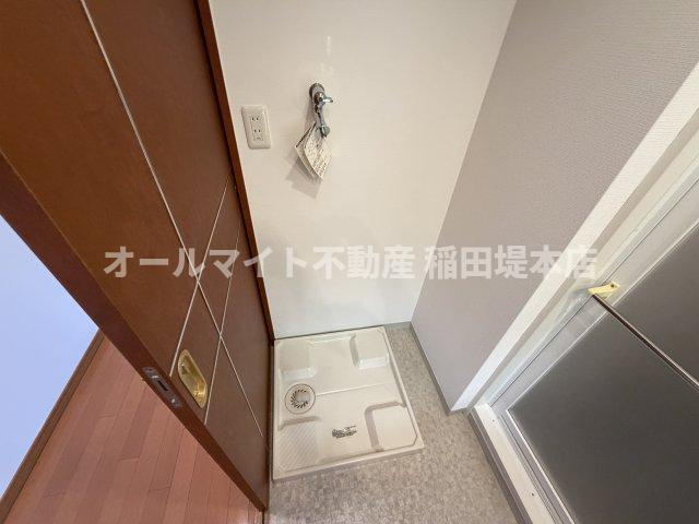 川崎市麻生区高石１丁目の賃貸マンションの玄関