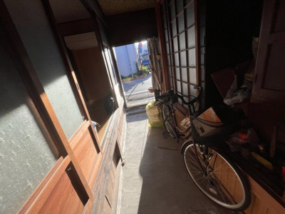 【玄関】 | 西脇市黒田庄町喜多　戸建て