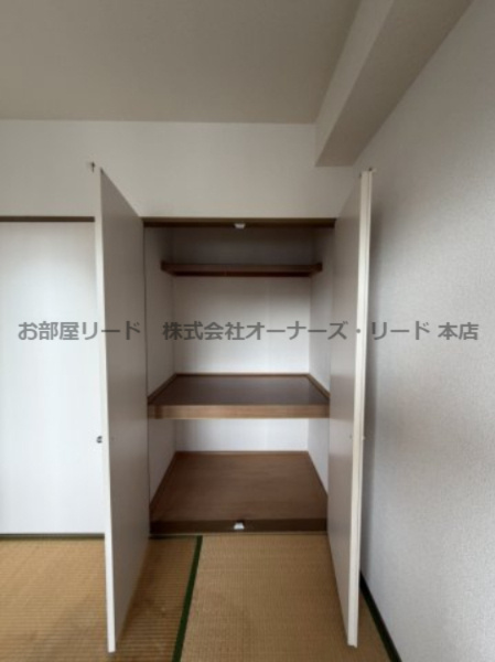 シャンポールの収納