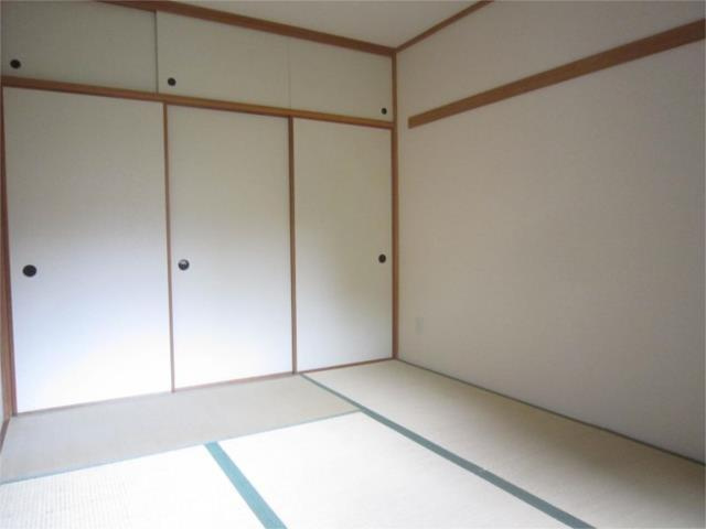 川崎市多摩区栗谷１丁目の賃貸マンションの和室