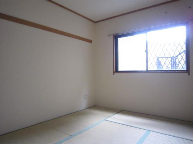 川崎市多摩区栗谷１丁目の賃貸マンションの和室