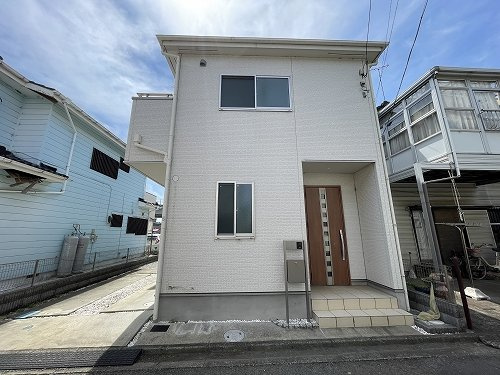 【外観】 | 【仲介手数料０円】海老名市門沢橋3丁目　中古一戸建て | 海老名市門沢橋3丁目　中古一戸建て