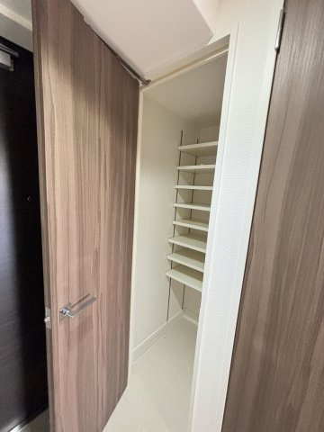 RJRプレシア博多楽水園の収納