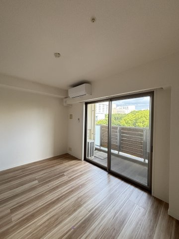 RJRプレシア博多楽水園の居間・リビング