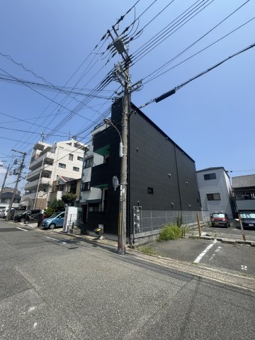 Luna　Pienaの外観