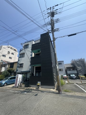 Luna　Pienaの外観