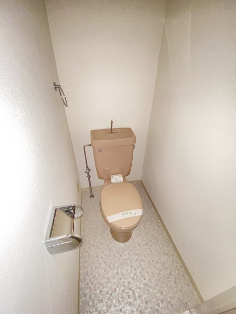 ユミールのトイレ