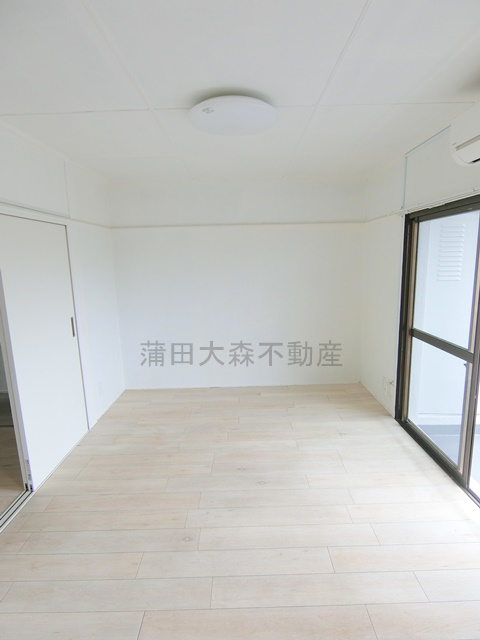 本羽田住宅の居間・リビング