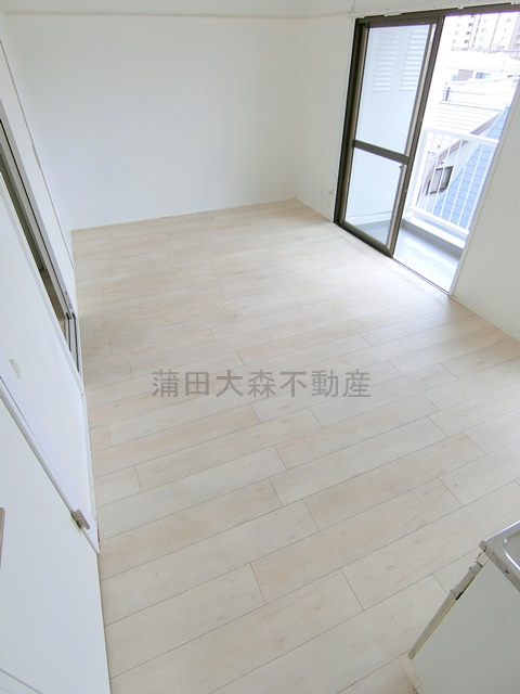 本羽田住宅の居間・リビング