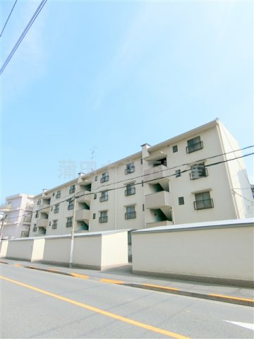 本羽田住宅の外観