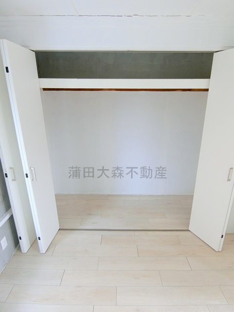本羽田住宅の収納|洋室収納　クローゼット