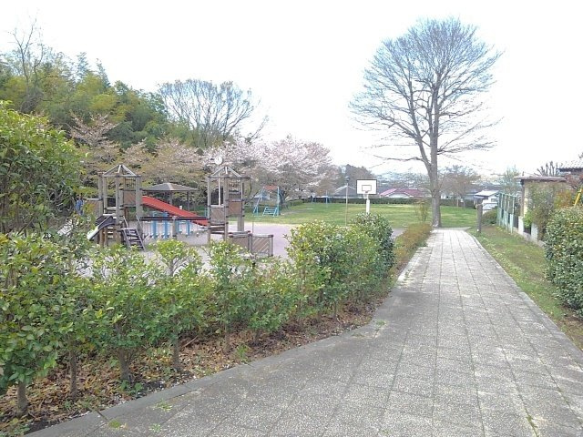 ヴァローレの周辺|矢田公園まで1000m