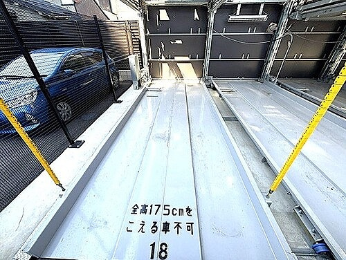 プレサンスロジェ岡山番町の駐車場|機械式駐車場