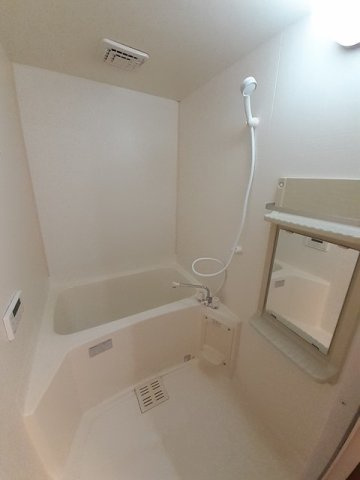 ソレイユ　スクエアーＣの浴室|お風呂で日々の疲れを落としましょう
