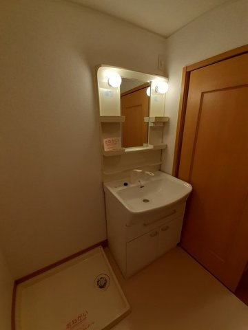 サンパティークⅥの洗面所|コンパクトで使いやすい洗面所