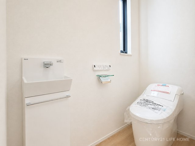 【トイレ】 | 中原区上平間　新築戸建 | シンプルで使いやすいトイレです
