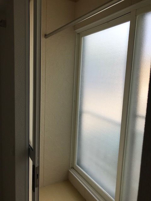 ロイヤルパレスアピオのバルコニー|広々としたサンルームです
