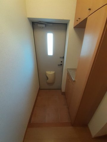 チェリッシュの玄関|収納もある玄関です