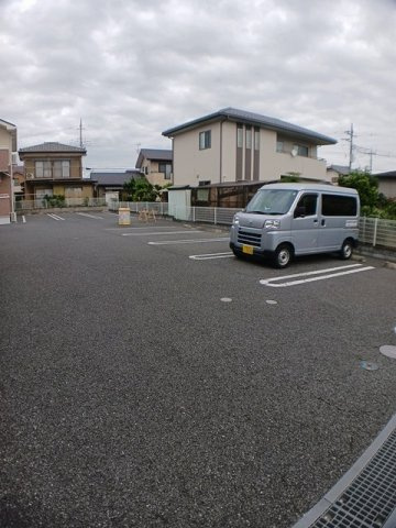 エアリーⅠの駐車場|駐車場完備です