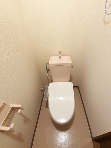 グランドバレーのトイレ|ゆったりとした空間のトイレです